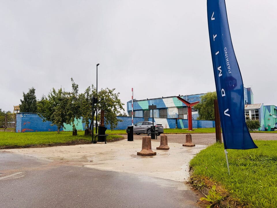 Parkavimas Vilniaus oro uoste AP2 - ADMITAparking